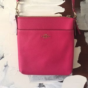 Pink Coach Purse 👛